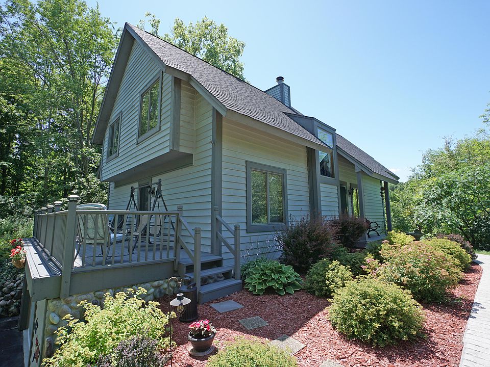 1st image of 5155 Briarwood Dr
