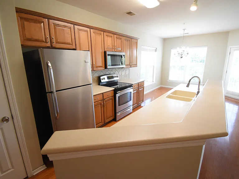 14945 Santa Lucia Dr — Photo 18