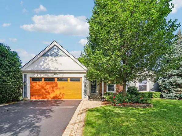 1114 Country Glen Ln, Carol Stream, IL 60188