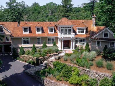 65 Goodwives River Rd, Darien, CT, 06820