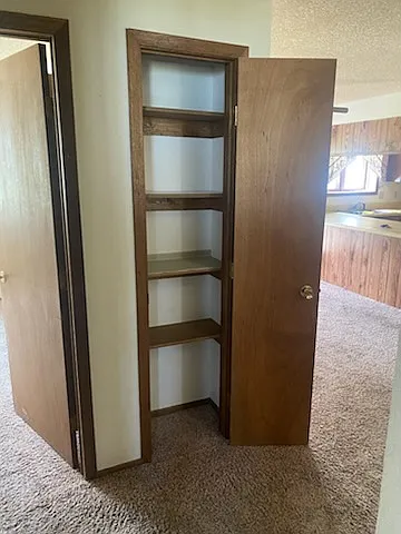 337 Aristocrat Dr — Photo 11