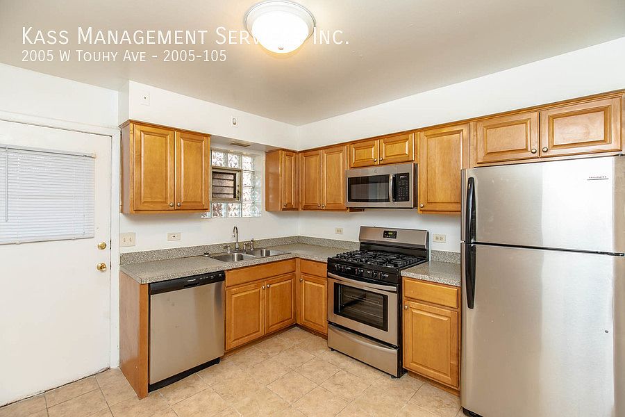 1st image of 2005 W Touhy Ave APT 105