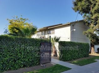 4422 E Sierra Madre Ave APT 202, Fresno, CA 93726
