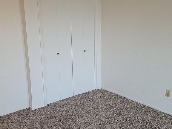 2nd image of 1275 W H St