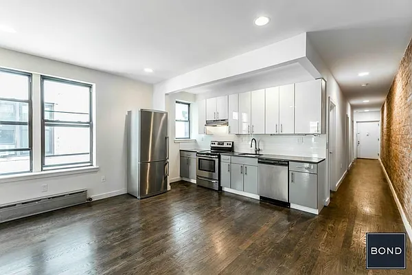 Rented by Bond New York | media 1