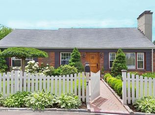 7 Tulip St, Cos Cob, CT 06807