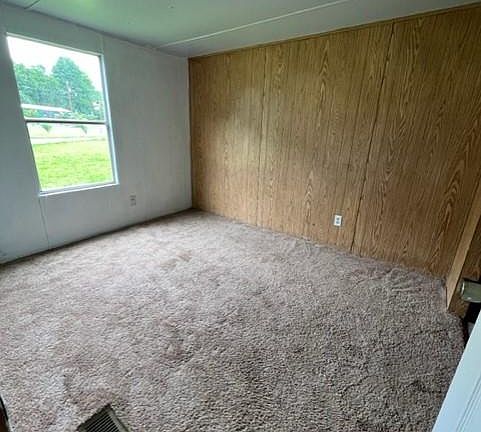 3rd image of 113 McGinnis Dr Unit F