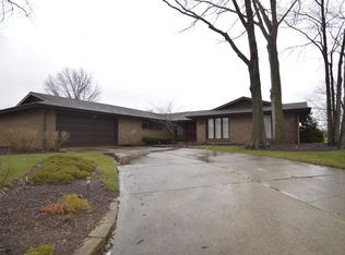 1819 Brandywine Trl, Fort Wayne, IN 46845
