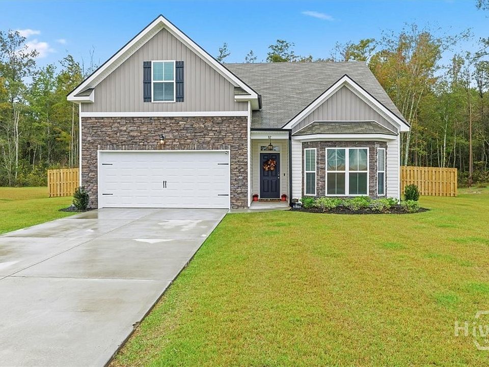 1st image of 82 Oakmont Drive