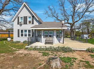 5364 S 210th Rd, Pleasant Hope, MO 65725