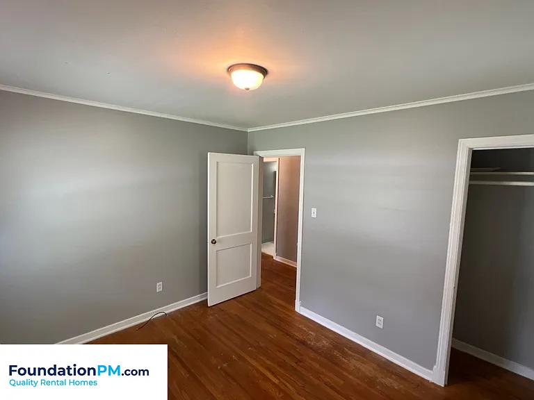 2324 Slocum Ave — Photo 15