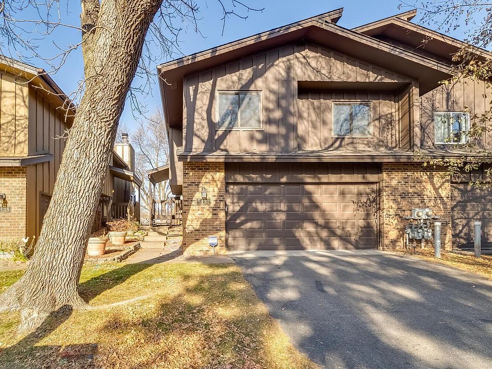 1st image of 5432 71st Cir N