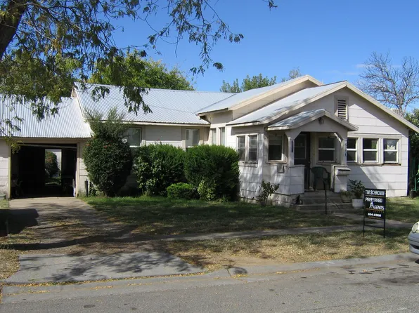 304 6th St, Corning, CA 96021