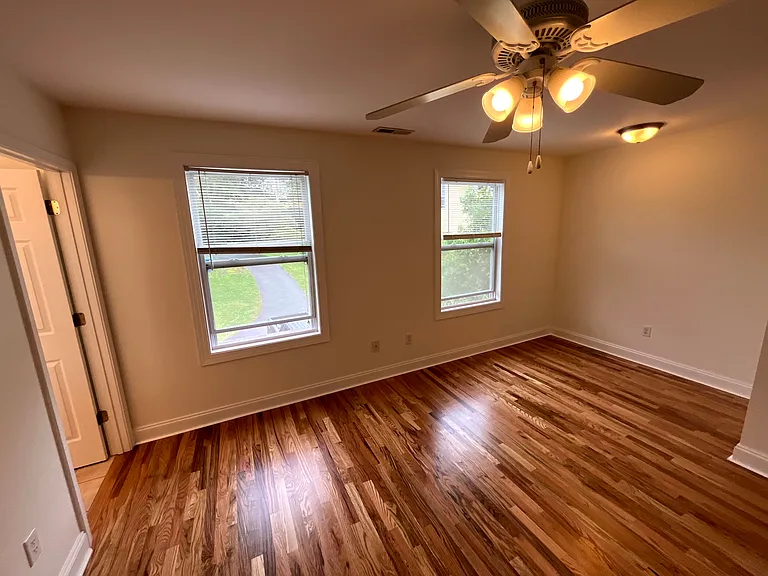 26 Nevada Ave — Photo 18