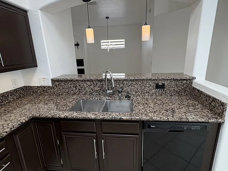7370 E Placita Luz De La Luna — Photo 15