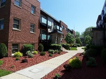 1st image of 7533 N Damen Ave