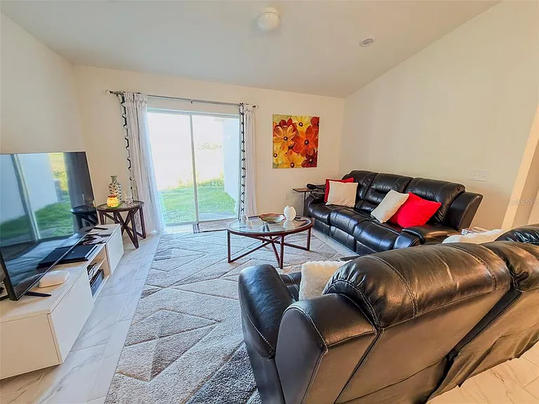 334 Preserve Pointe Blvd — Photo 13