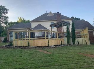 8871 Carrollwood Ln, Cordova, TN 38016