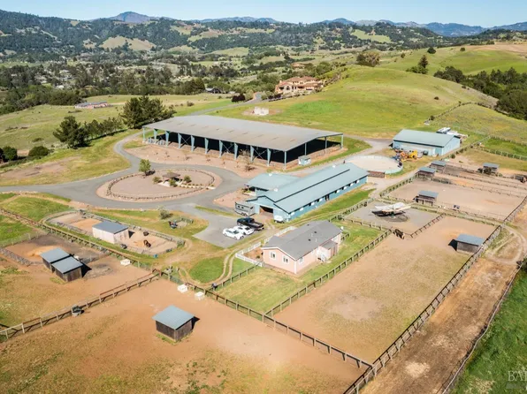 4890 Grange Road, Santa Rosa, CA 95404