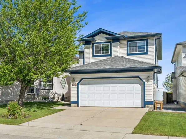132 S Hidden Ranch Cres NW, Calgary, AB T3A 5W3
