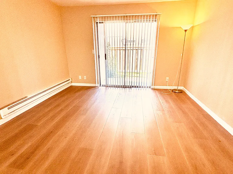 3293 Foxtail Ter — Photo 4