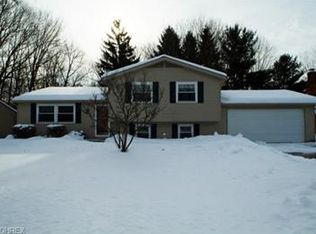 1072 Gentry Dr, Medina, OH 44256