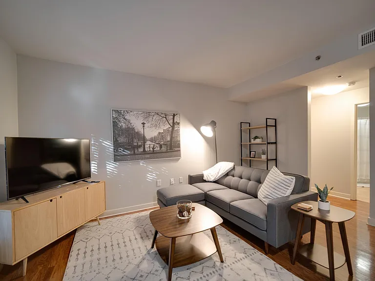 515 E Capitol Ave #107 — Photo 9