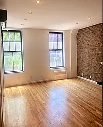 Rented by Voro New York
