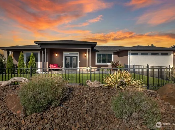 419 Edgewater Way SW, Mattawa, WA 99349