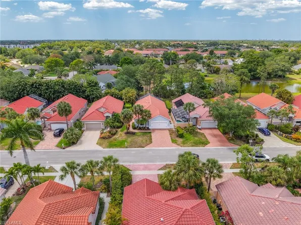 351 Pindo Palm Dr, Naples, FL 34104