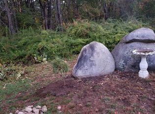 51 Lovell Rd, Stratham, NH 03885