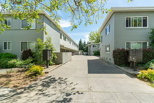 19 Belle Ave #9 Photo 1