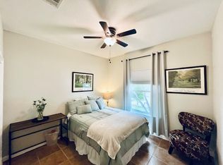 611 Newport Dr, Spicewood, TX 78669