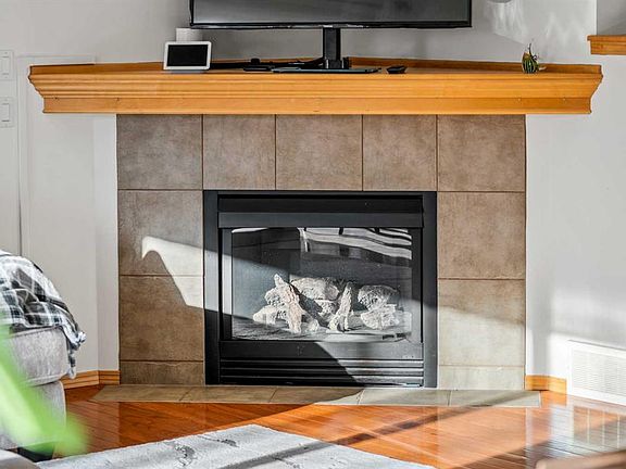 4th image of 116 N Tuscany Ravine Cres NW