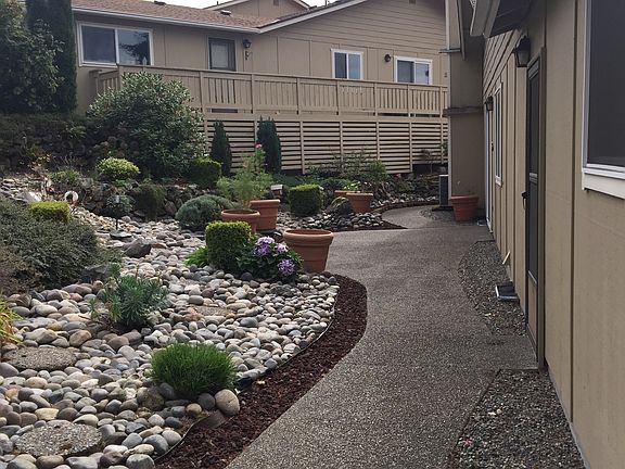 3rd image of 7117 40th St W Unit 20