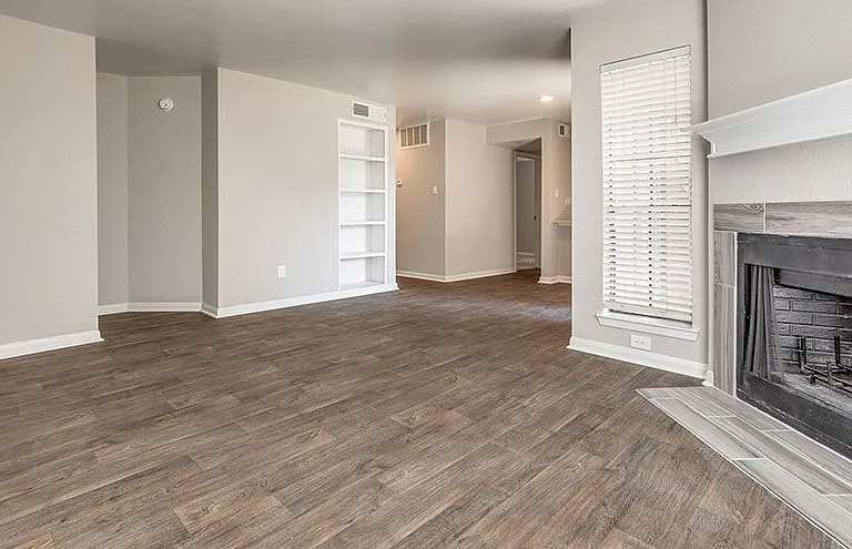 Infinity on The Mark Apartments — Photo 14