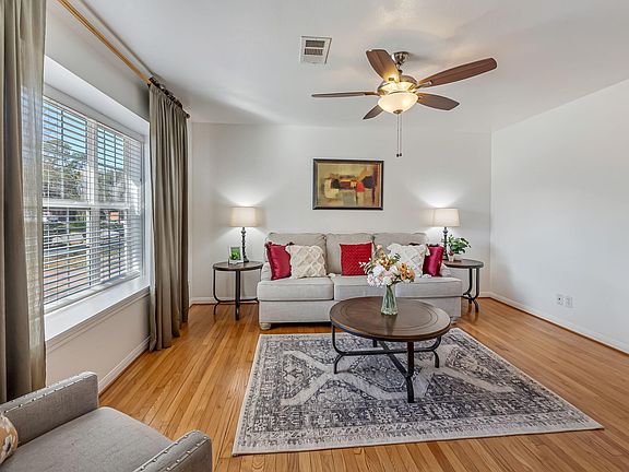 4th image of 6510 Roos Rd