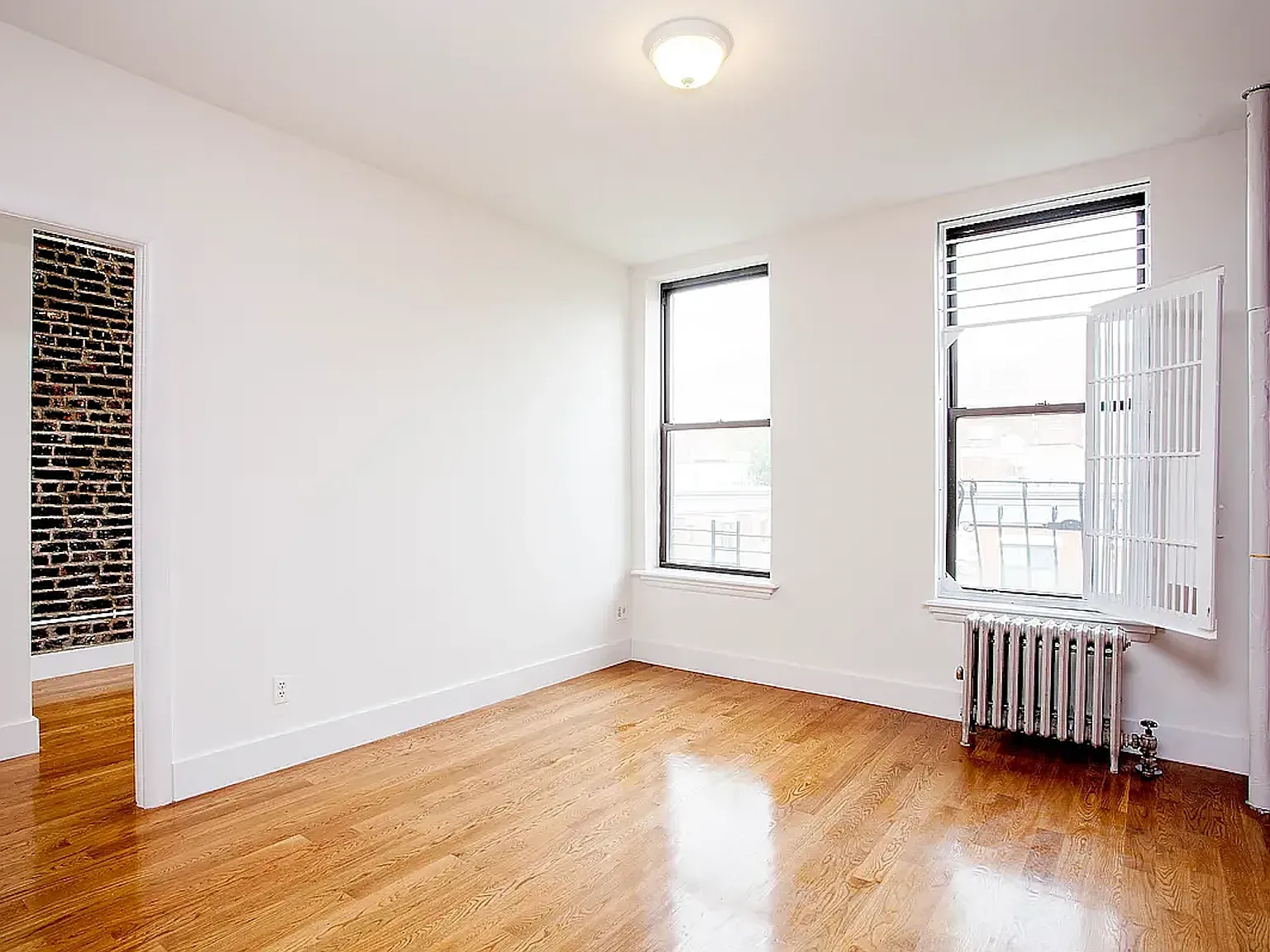 506 East 13th Street — Photo 2