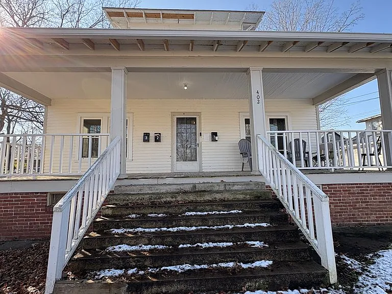 402 E Wayne St — Photo 1