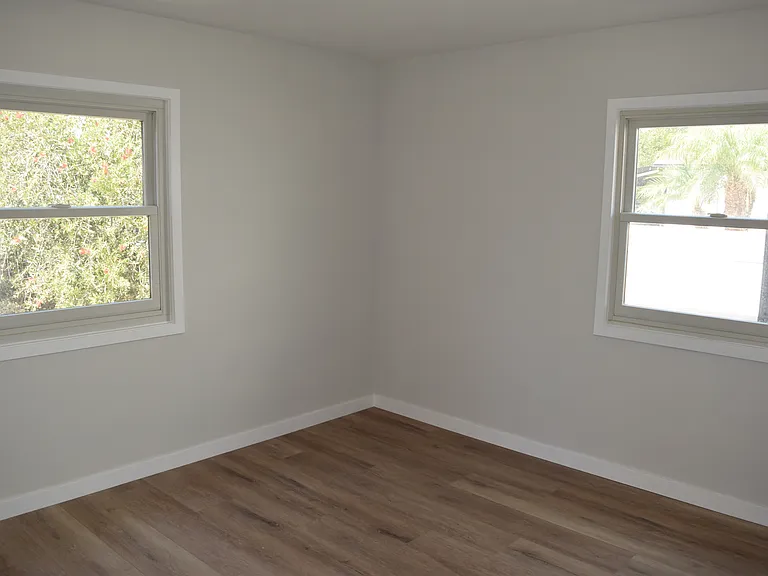 8848 Katherine Ave — Photo 6