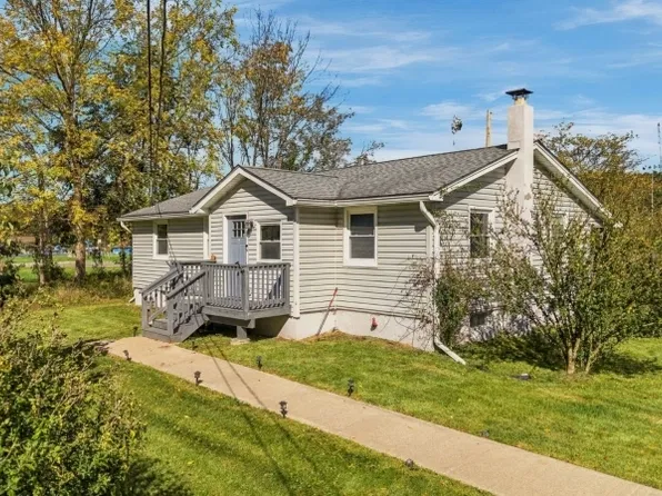 51 Cork Hill Rd, Franklin Boro, NJ 07416