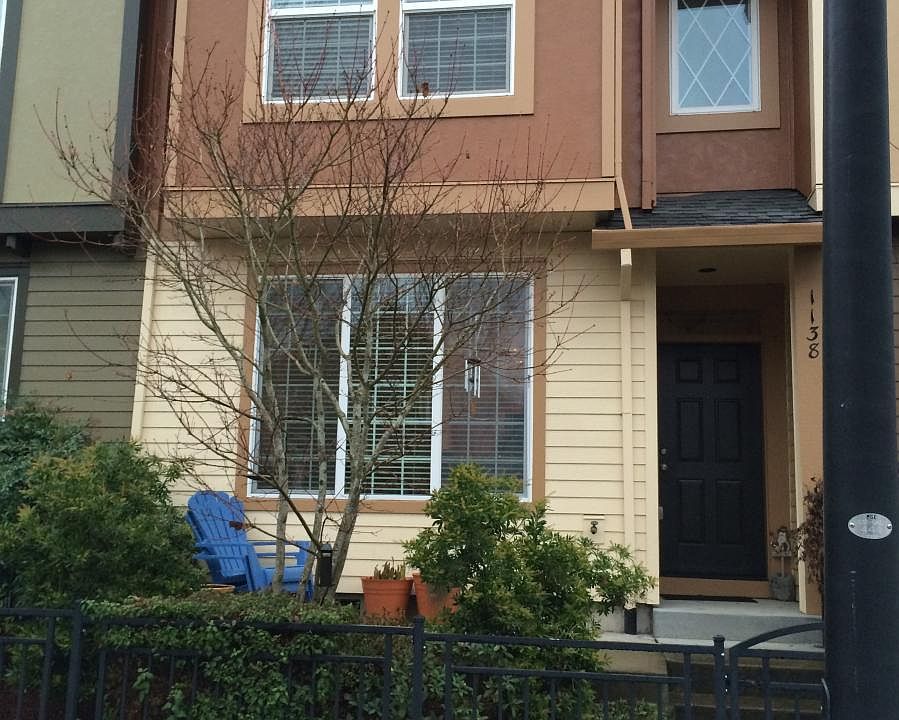 1st image of 1138 SE Highfield Ave