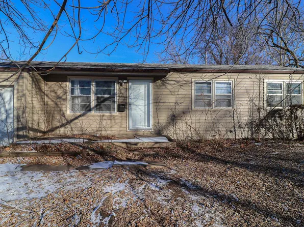 2338 S Dellrose Ave, Wichita, KS 67218