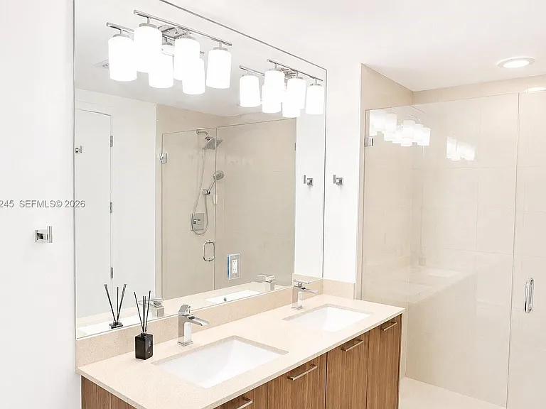 5300 Paseo Dr #1701 — Photo 17