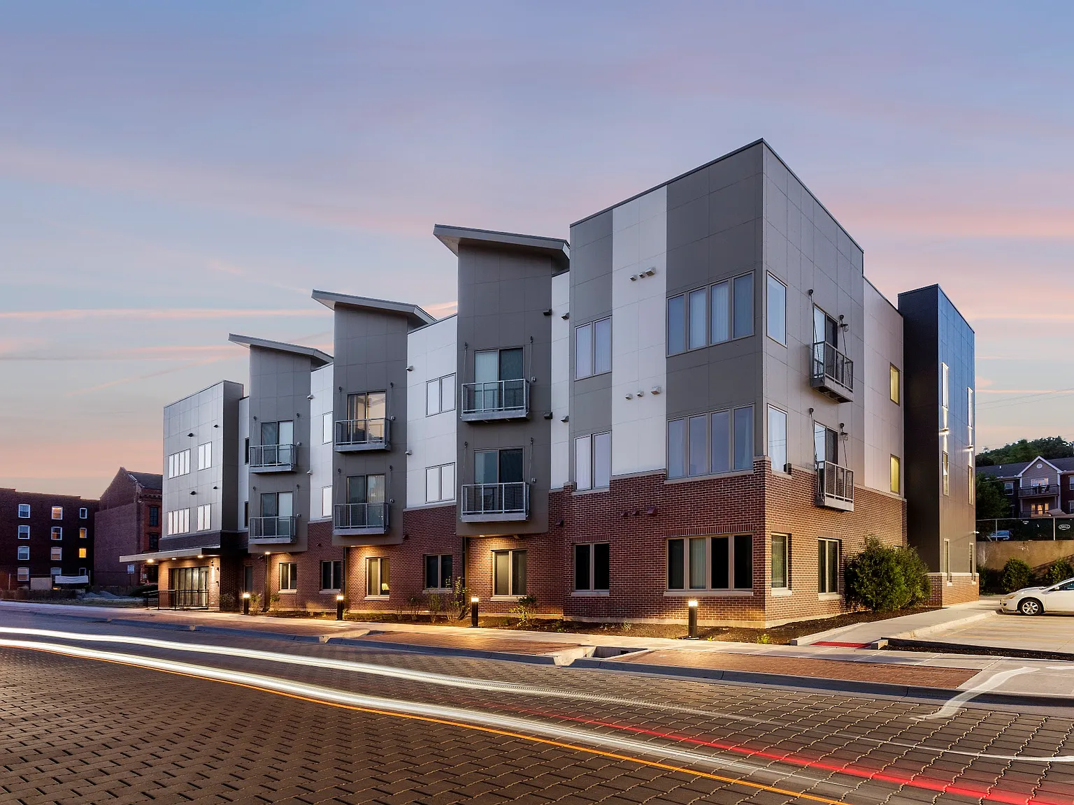 501 Brady New — Photo 1
