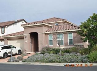 96 Sonas Dr, Hayward, CA 94542