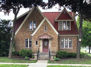 118 N Maple St, Watertown, WI 53094