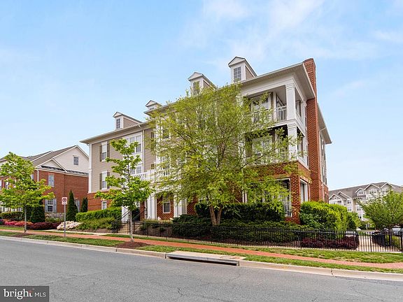 2nd image of 12901 Clarks Crossing Dr APT 202