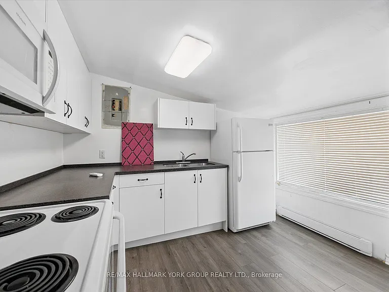 116B High St — Photo 11
