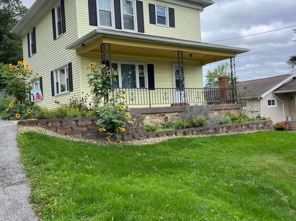 268 Railroad St, Hollidaysburg, PA 16648